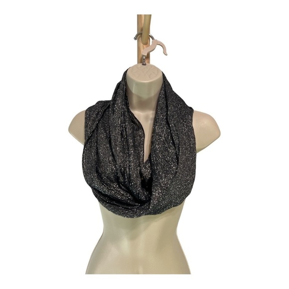 Scarf in woven black and sparkly silver threads 36” x 16” - Picture 1 of 4